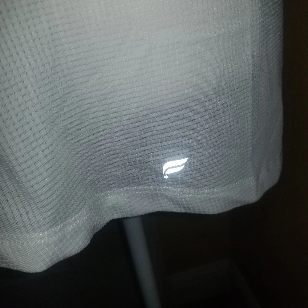 NWOT Fabletics Athletic Top - Picture 3 of 5
